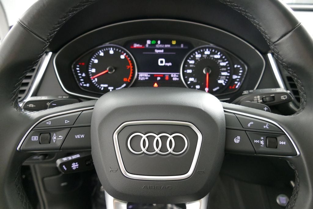 2023 Audi Q5 45 S line Premium quattro