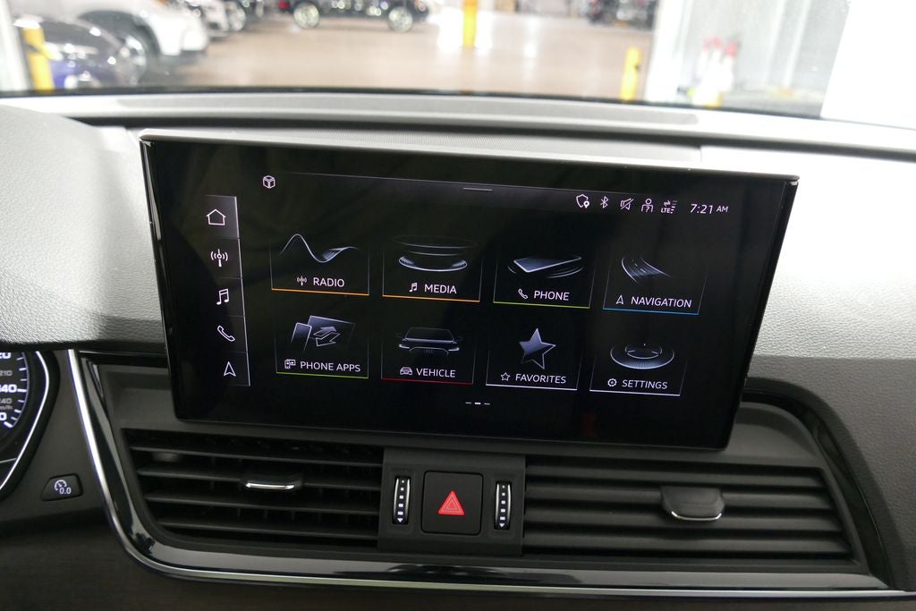 2023 Audi Q5 45 S line Premium quattro