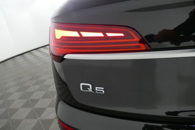 2023 Audi Q5 45 S line Premium quattro