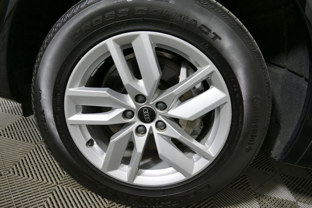2023 Audi Q5 45 S line Premium quattro