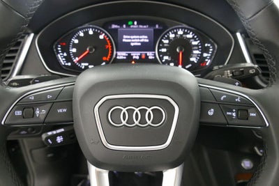 2023 Audi Q5 45 S line Premium quattro