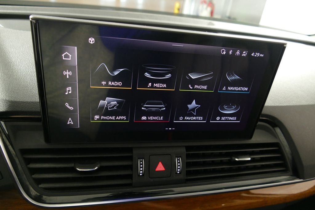 2023 Audi Q5 45 S line Premium quattro