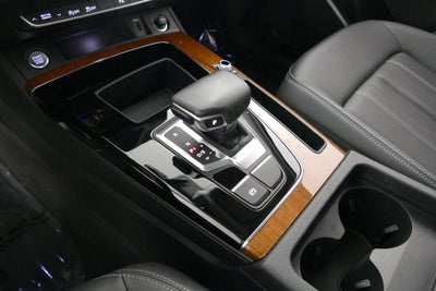 2023 Audi Q5 45 S line Premium quattro