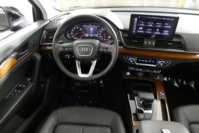 2023 Audi Q5 45 S line Premium quattro