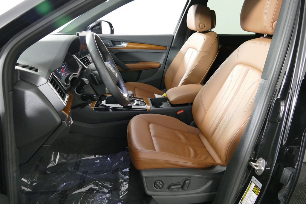 2023 Audi Q5 45 S line Premium quattro