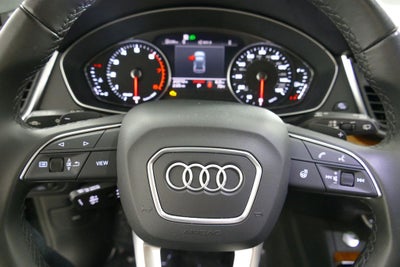 2023 Audi Q5 45 S line Premium quattro
