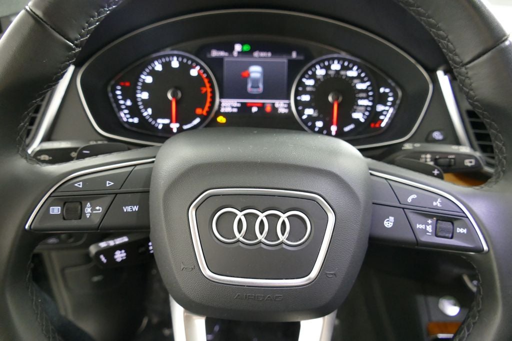 2023 Audi Q5 45 S line Premium quattro