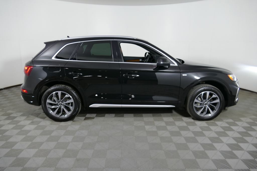 2023 Audi Q5 45 S line Premium quattro