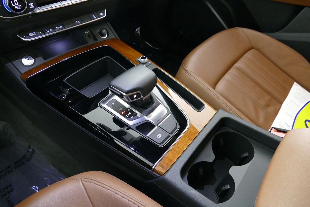 2023 Audi Q5 45 S line Premium quattro
