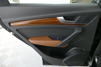 2023 Audi Q5 45 S line Premium quattro