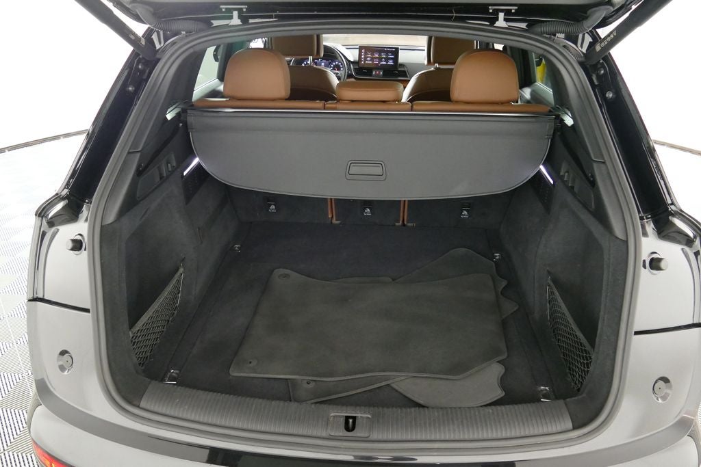 2023 Audi Q5 45 S line Premium quattro
