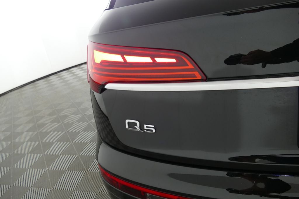 2023 Audi Q5 45 S line Premium quattro