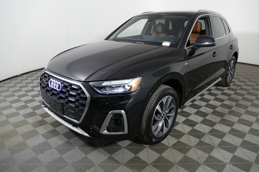 2023 Audi Q5 45 S line Premium quattro