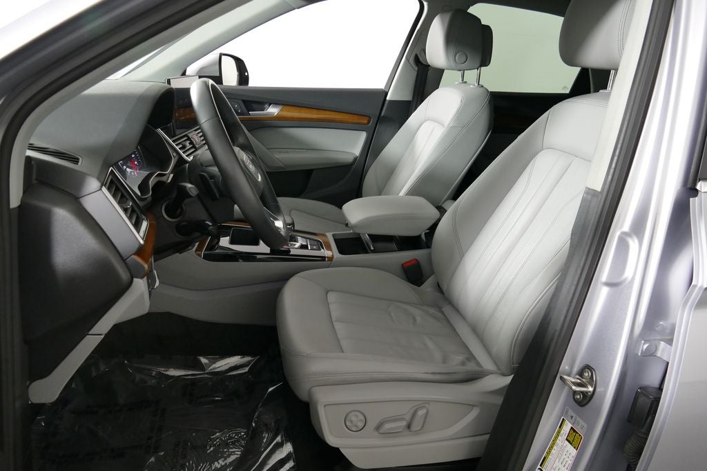 2022 Audi Q5 45 S line Premium quattro