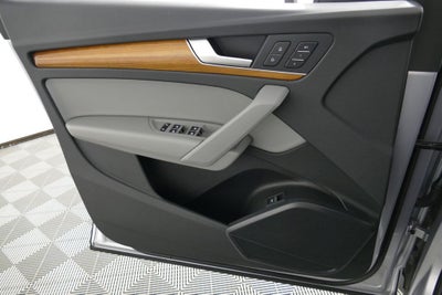2022 Audi Q5 45 S line Premium quattro