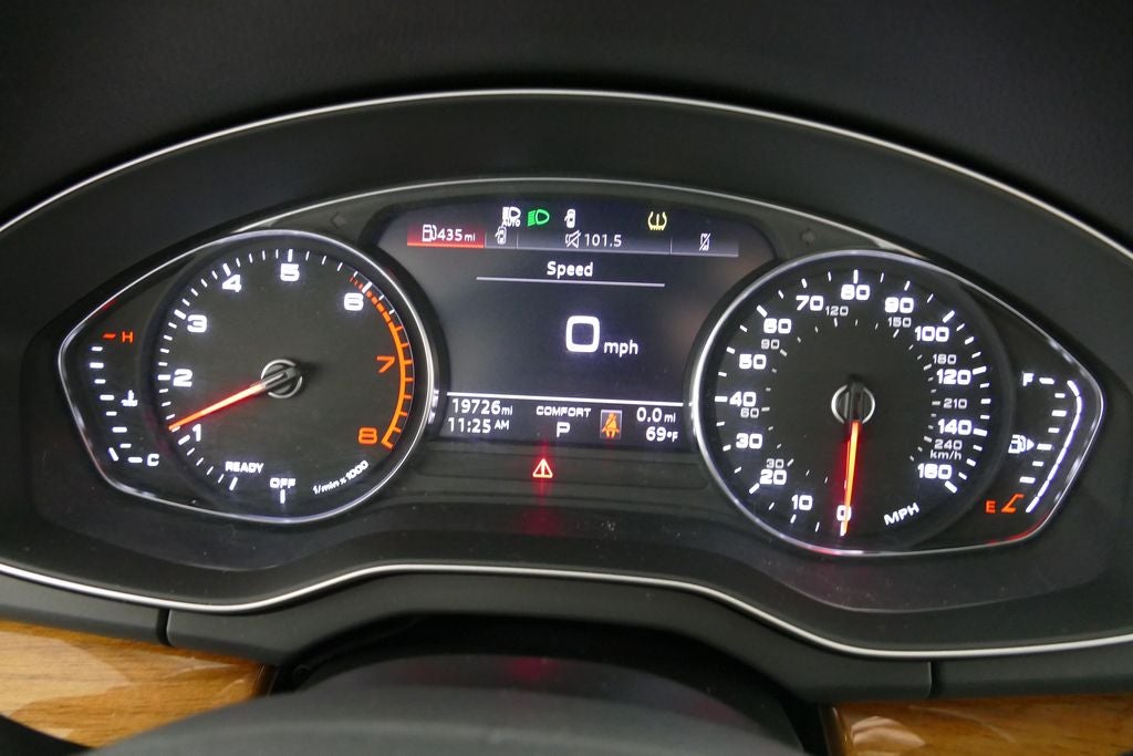 2022 Audi Q5 45 S line Premium quattro