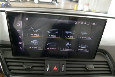 2022 Audi Q5 45 S line Premium quattro