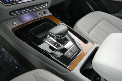 2022 Audi Q5 45 S line Premium quattro