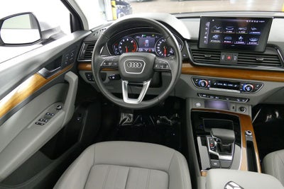 2022 Audi Q5 45 S line Premium quattro