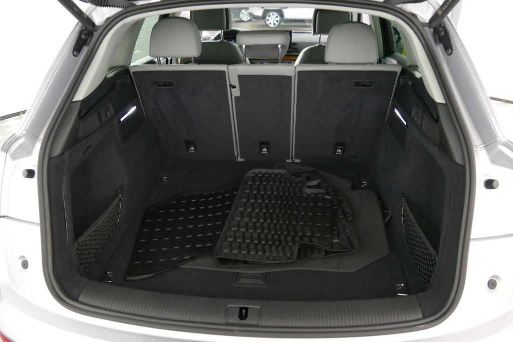2022 Audi Q5 45 S line Premium quattro