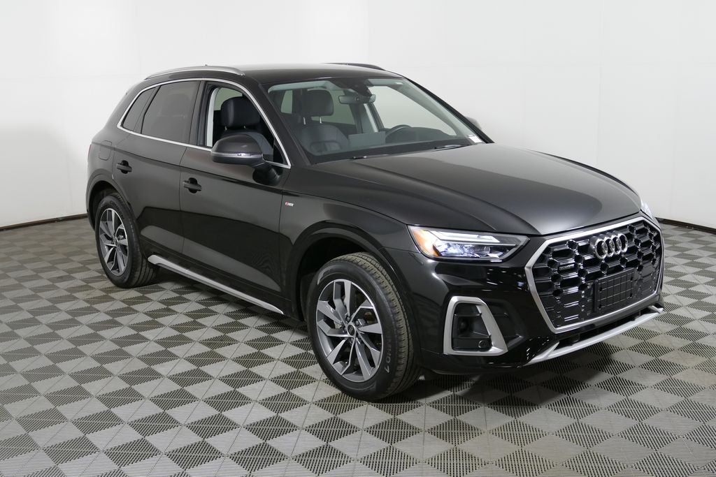 2023 Audi Q5 45 S line Premium quattro