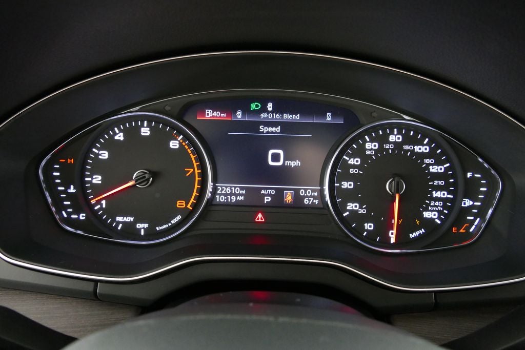 2023 Audi Q5 45 S line Premium quattro