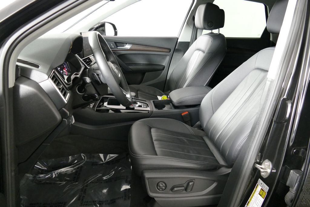 2023 Audi Q5 45 S line Premium quattro