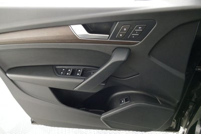 2023 Audi Q5 45 S line Premium quattro