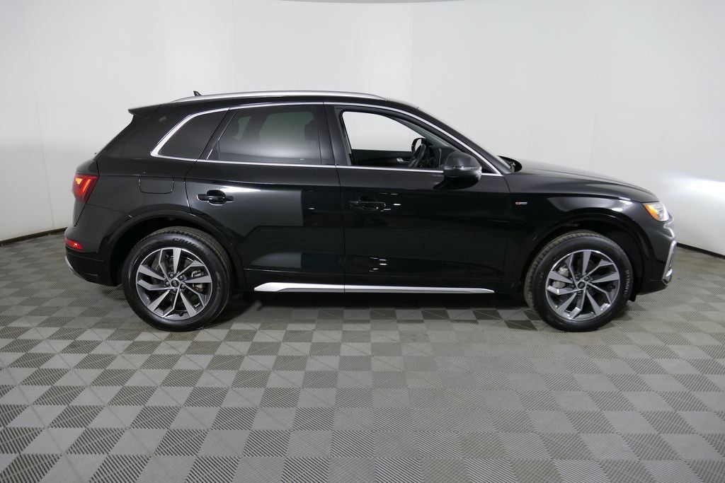 2023 Audi Q5 45 S line Premium quattro