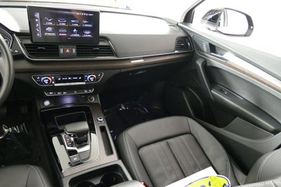 2023 Audi Q5 45 S line Premium quattro