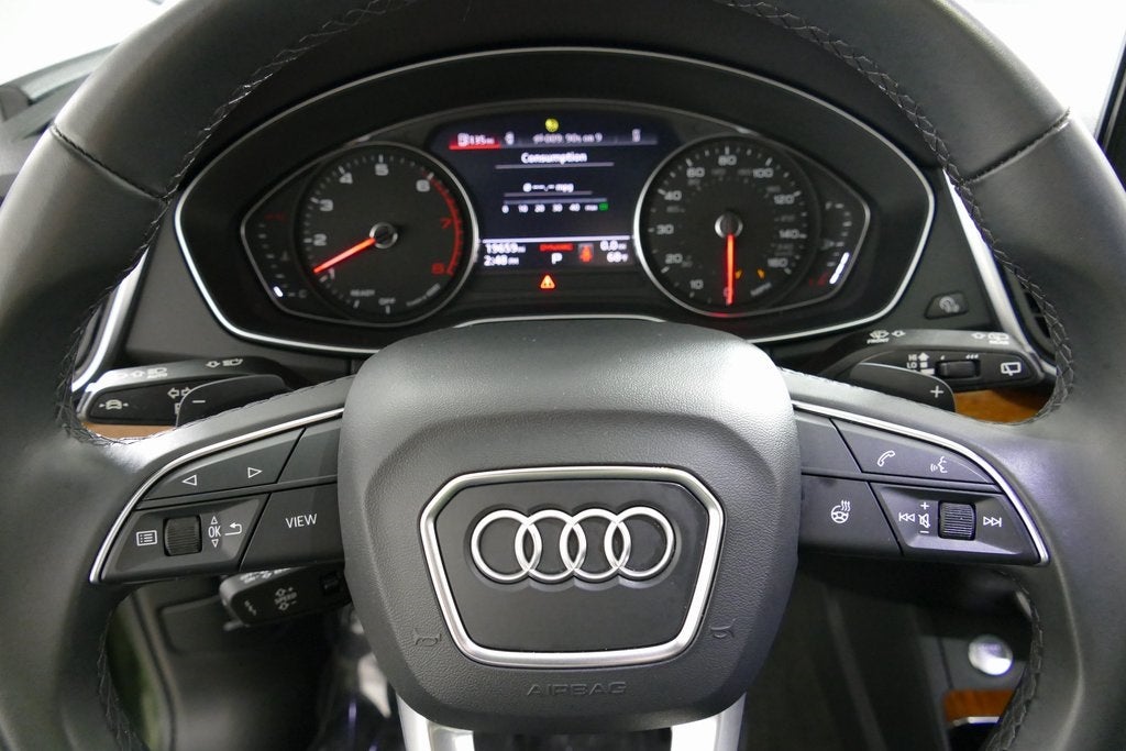 2023 Audi Q5 45 S line Premium quattro