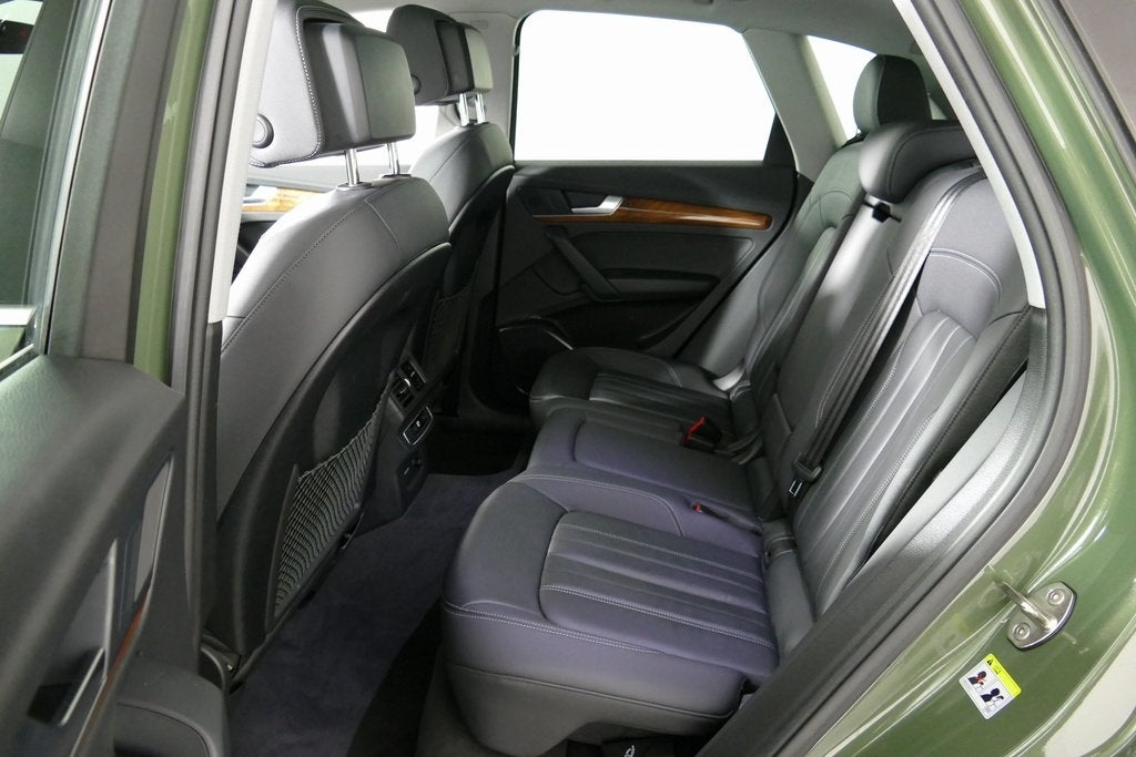 2023 Audi Q5 45 S line Premium quattro