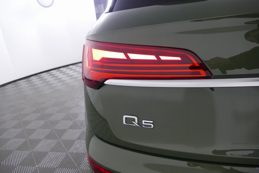 2023 Audi Q5 45 S line Premium quattro