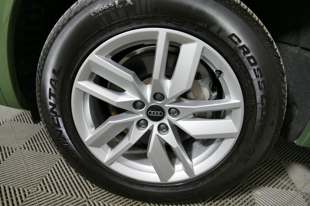 2023 Audi Q5 45 S line Premium quattro