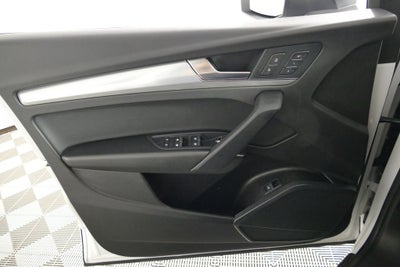 2024 Audi Q5 45 S line Premium quattro