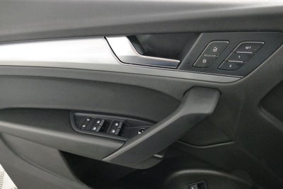 2024 Audi Q5 45 S line Premium quattro