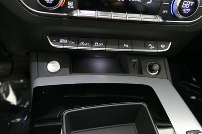 2024 Audi Q5 45 S line Premium quattro