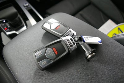 2024 Audi Q5 45 S line Premium quattro