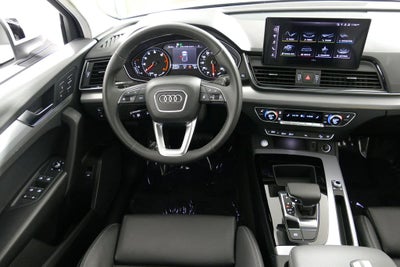 2024 Audi Q5 45 S line Premium quattro
