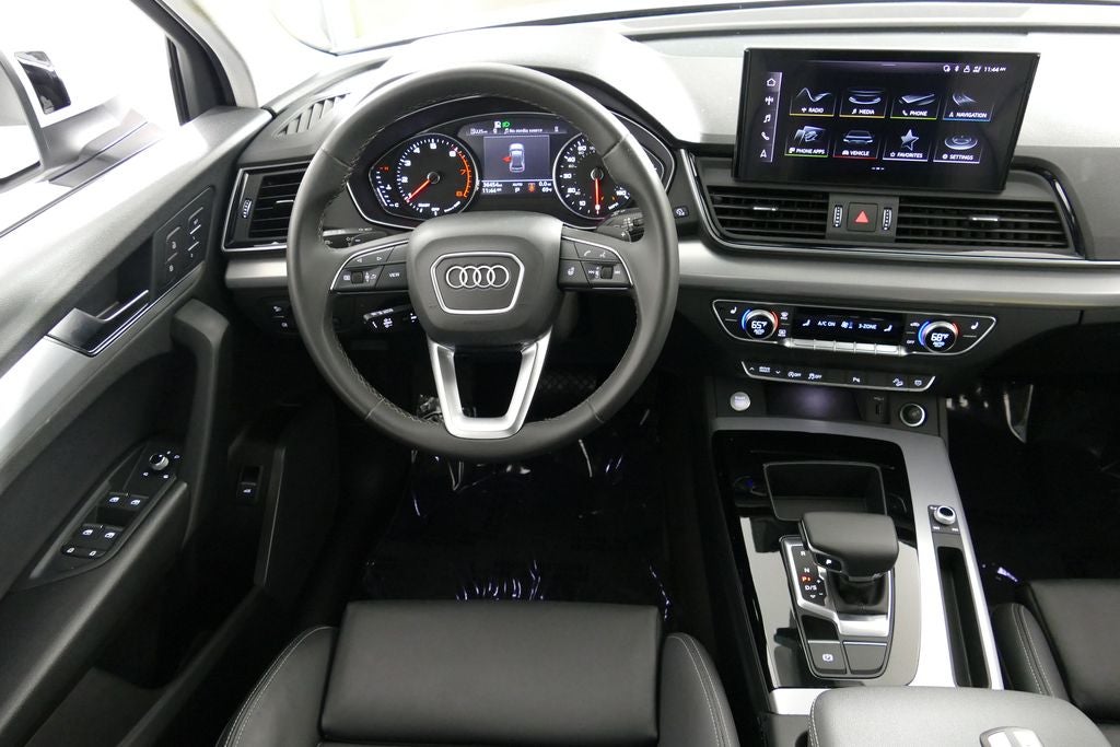 2024 Audi Q5 45 S line Premium quattro