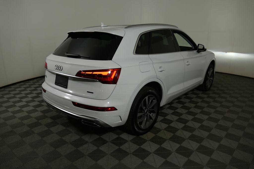 2024 Audi Q5 45 S line Premium quattro
