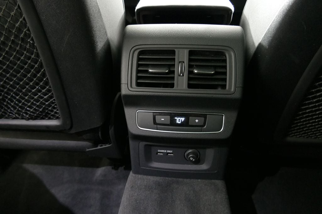 2024 Audi Q5 45 S line Premium quattro