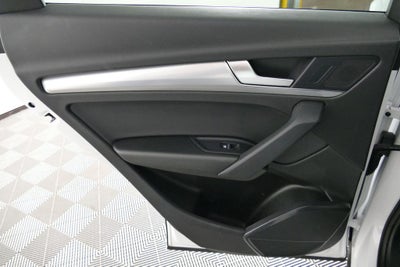 2024 Audi Q5 45 S line Premium quattro
