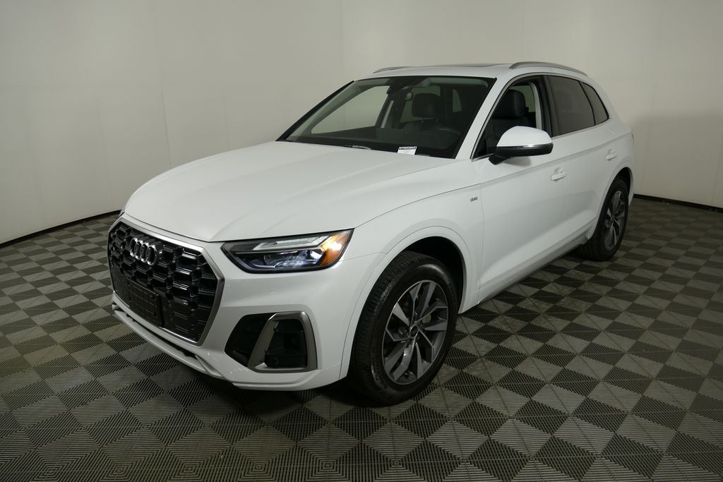 2024 Audi Q5 45 S line Premium quattro