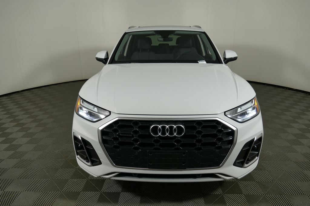 2024 Audi Q5 45 S line Premium quattro