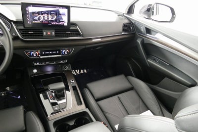 2024 Audi Q5 45 S line Premium quattro