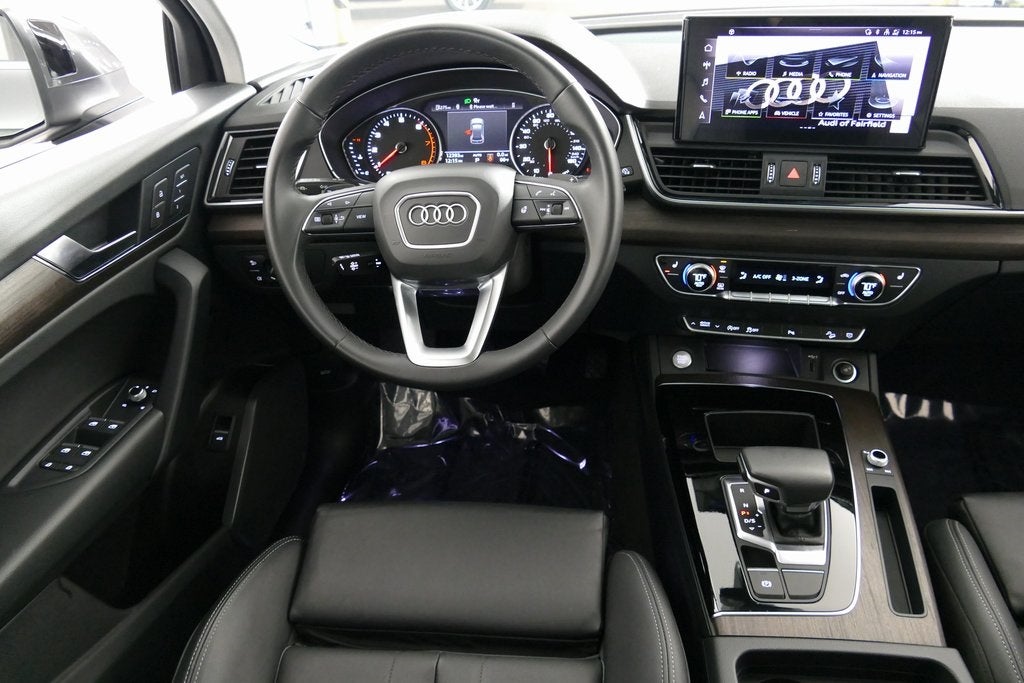 2024 Audi Q5 45 S line Premium quattro