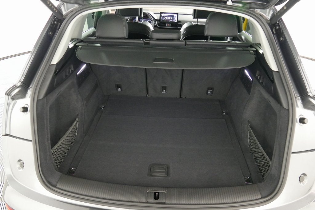 2024 Audi Q5 45 S line Premium quattro