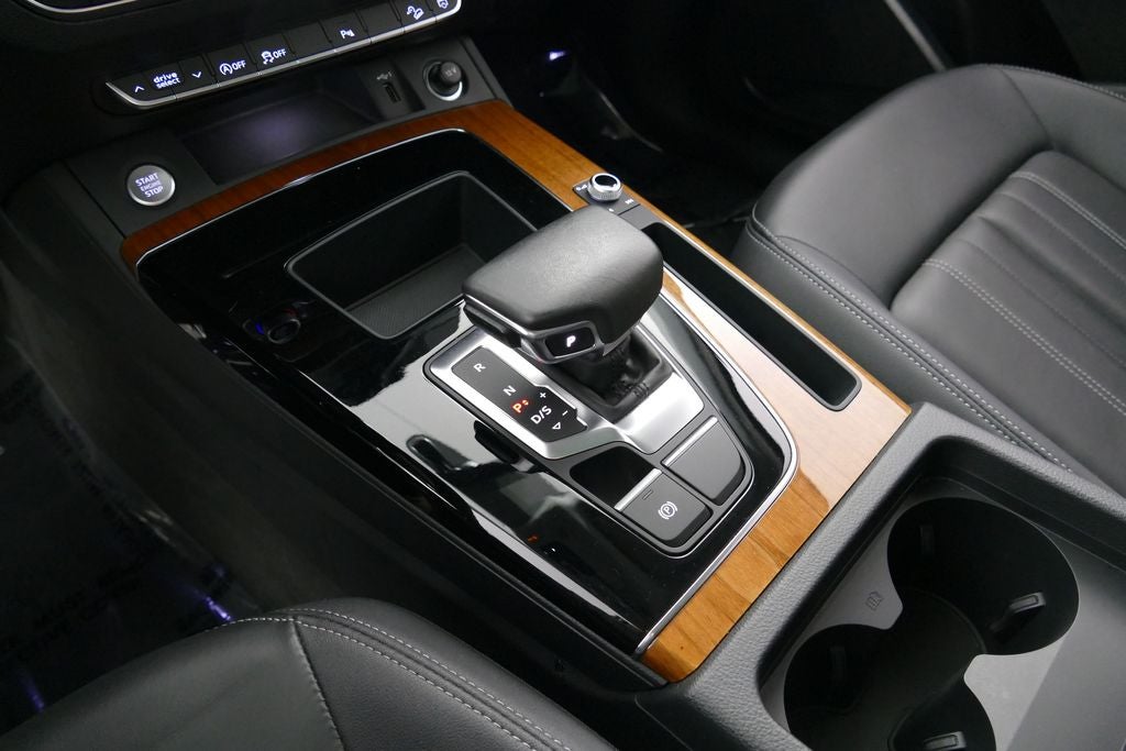 2023 Audi Q5 45 S line Premium quattro