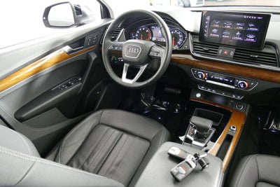 2023 Audi Q5 45 S line Premium quattro
